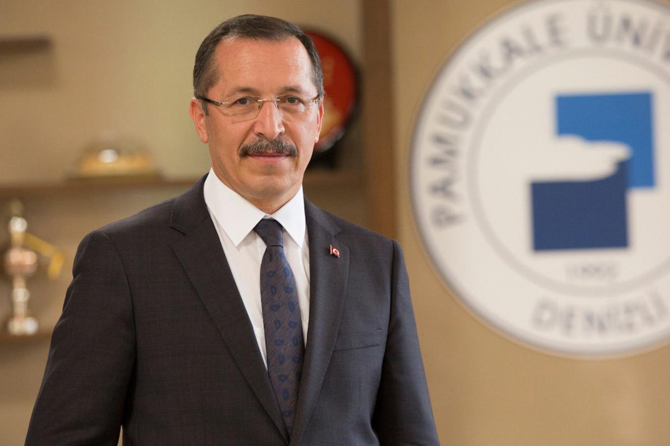 Pamukkale Üniversitesi Rektörü görevinden uzaklaştırıldı